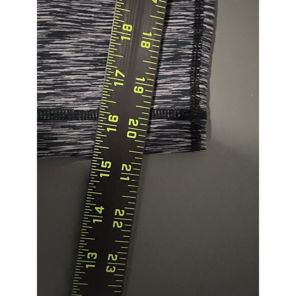 Lululemon Crop Blue And Gray Striped Leggings Size 6 - Picture 7 of 7